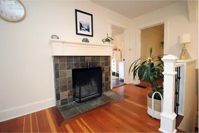 3149 NE 103rd Pl, Portland, OR 97220 - Photo 7