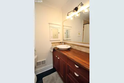 3149 NE 103rd Pl, Portland, OR 97220 - Photo 17