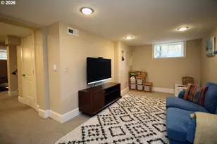 3149 NE 103rd Pl, Portland, OR 97220 - Photo 21