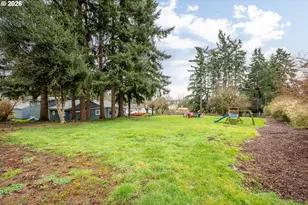 2337 W Castleman St, Longview, WA 98632 - Photo 39