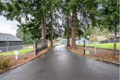 2337 W Castleman St, Longview, WA 98632 - Photo 33
