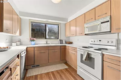 8109 NE 14th St #D, Vancouver, WA 98664 - Photo 7