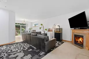 2164 N Legacy Dr, Newberg, OR 97132 - Photo 9