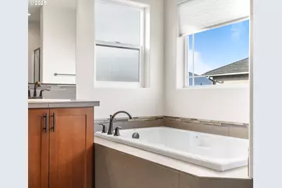 10693 NW 288th Ter, North Plains, OR 97133 - Photo 15