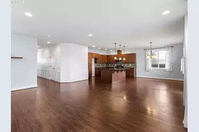 10693 NW 288th Ter, North Plains, OR 97133 - Photo 5
