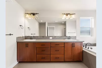 10693 NW 288th Ter, North Plains, OR 97133 - Photo 13