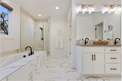 14249 Holcomb Blvd, Oregon City, OR 97045 - Photo 33