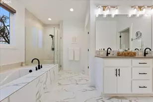 14249 Holcomb Blvd, Oregon City, OR 97045 - Photo 33