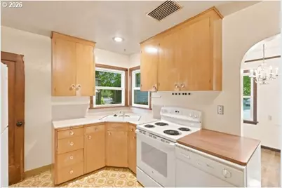 2921 SE 67th Ave, Portland, OR 97206 - Photo 9