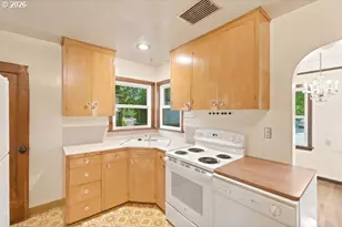 2921 SE 67th Ave, Portland, OR 97206 - Photo 9