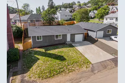640 NE Polk St, Roseburg, OR 97470 - Photo 1