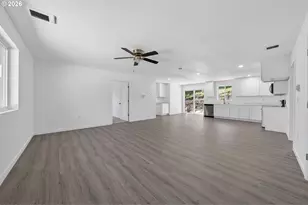 640 NE Polk St, Roseburg, OR 97470 - Photo 5