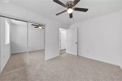 640 NE Polk St, Roseburg, OR 97470 - Photo 21