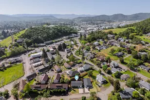640 NE Polk St, Roseburg, OR 97470 - Photo 35