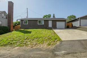 640 NE Polk St, Roseburg, OR 97470 - Photo 3