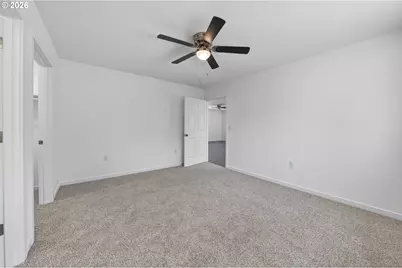 640 NE Polk St, Roseburg, OR 97470 - Photo 13