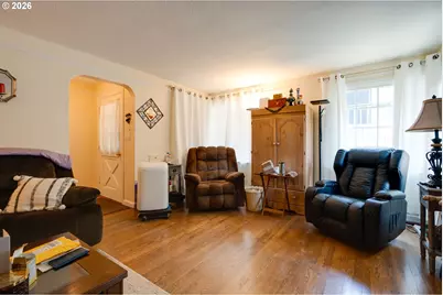 117 W 31st St, Vancouver, WA 98660 - Photo 3