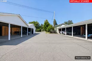 130 S Main St, Phoenix, OR 97535 - Photo 19