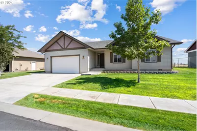 2194 NE 8th St, Hermiston, OR 97838 - Photo 3