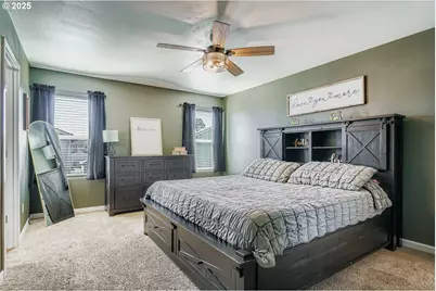 900 Bear Creek Dr, Molalla, OR 97038 - Photo 17