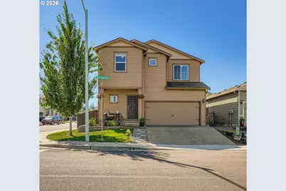 900 Bear Creek Dr, Molalla, OR 97038 - Photo 1