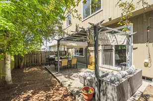 7548 NE Callan Ct, Hillsboro, OR 97124 - Photo 3