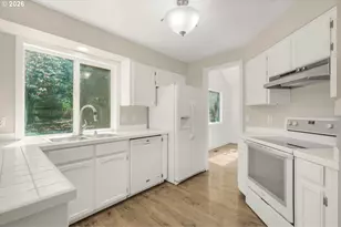 5983 SW Harmony Pl, Beaverton, OR 97078 - Photo 9