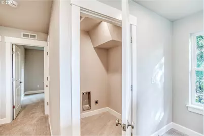 2910 NE Klamath Pl, Newport, OR 97365 - Photo 25