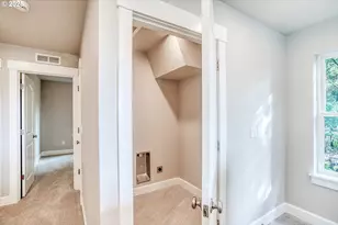 2910 NE Klamath Pl, Newport, OR 97365 - Photo 25