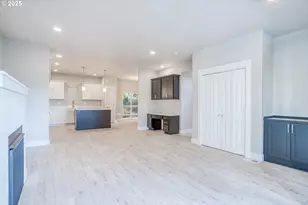 2910 NE Klamath Pl, Newport, OR 97365 - Photo 5