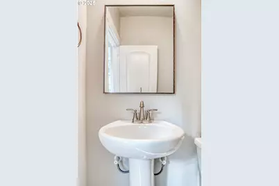 2910 NE Klamath Pl, Newport, OR 97365 - Photo 33