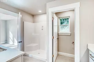 2910 NE Klamath Pl, Newport, OR 97365 - Photo 25