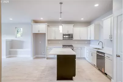 2910 NE Klamath Pl, Newport, OR 97365 - Photo 13