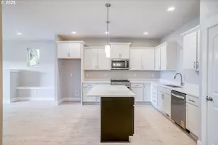 2910 NE Klamath Pl, Newport, OR 97365 - Photo 13