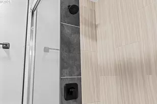 3823 Wilshire Ln, Eugene, OR 97405 - Photo 23