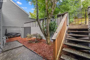 31 Greenridge Ct, Lake Oswego, OR 97035 - Photo 39