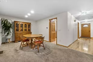31 Greenridge Ct, Lake Oswego, OR 97035 - Photo 13