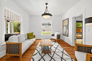 2021 N Sumner St, Portland, OR 97217 - Photo 5