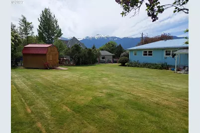 303 NE Second St, Enterprise, OR 97828 - Photo 17