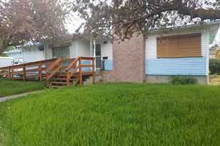 303 NE 2nd St, Enterprise, OR 97828 - Photo 7