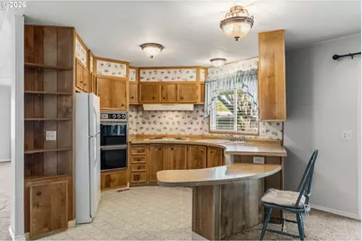 1475 Green Acres Rd #8, Eugene, OR 97408 - Photo 11