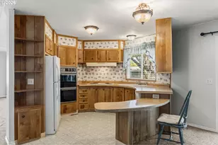 1475 Green Acres Rd, Eugene, OR 97408 - Photo 11