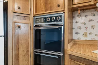 1475 Green Acres Rd #8, Eugene, OR 97408 - Photo 13