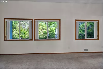 87843 Sandrift St, Florence, OR 97439 - Photo 13