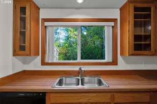 87843 Sandrift St, Florence, OR 97439 - Photo 19