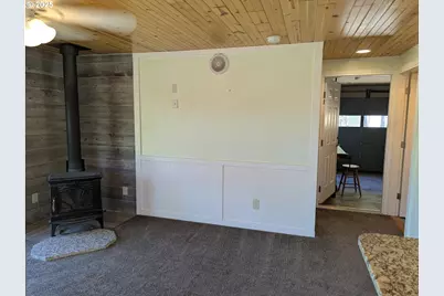 191 Fox Ln, Roseburg, OR 97471 - Photo 43