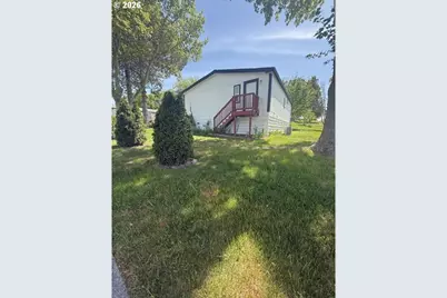1800 NE 10th St # 7, Hermiston, OR 97838 - Photo 3