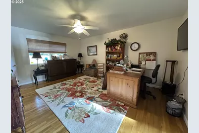 1099 Parkview Dr, Brookings, OR 97415 - Photo 23