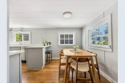 631 N Larch St, Cannon Beach, OR 97110 - Photo 15