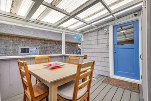 631 N Larch St, Cannon Beach, OR 97110 - Photo 25
